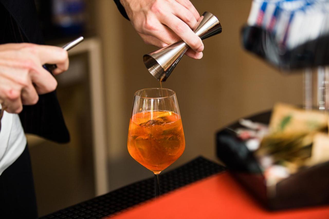 Unique Hotel チェゼナーティコ エクステリア 写真
